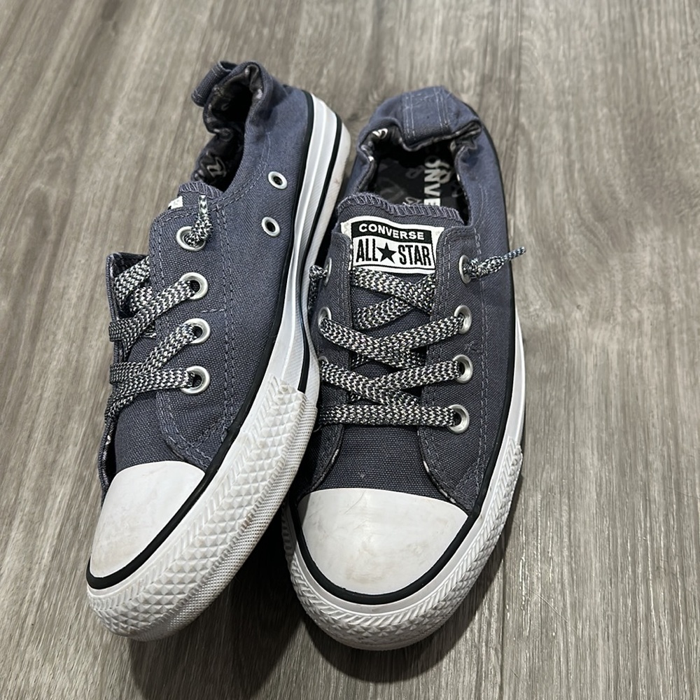 sparkly grey low top converse